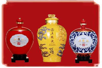 荆州烟酒回收五粮液各种摆件.jpg
